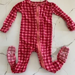 9-12 Ruffled Girls Footie Kickee Pants